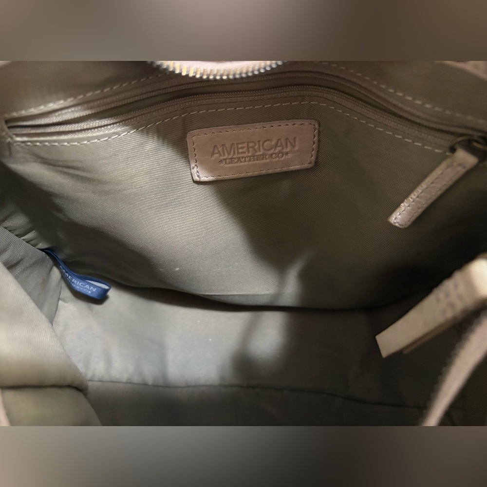 American Leather Co. Cream/Beige Top Handle Bag with Adjustable Crossbody Strap - Picture 12 of 16